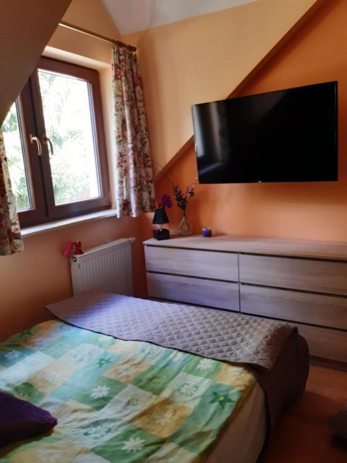 Dom Nad Jeziorem Mazury Pomost Segment 2 Giżycko Exterior foto